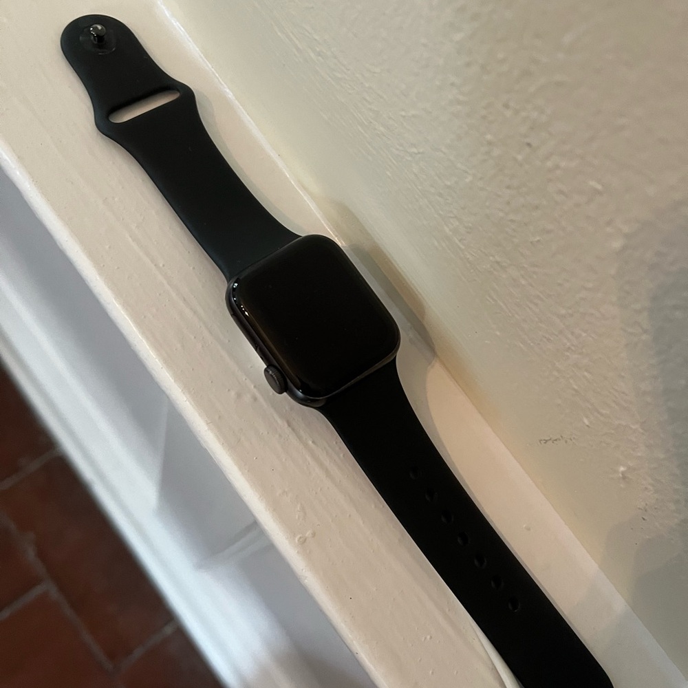 Apple Smartwatch in Black